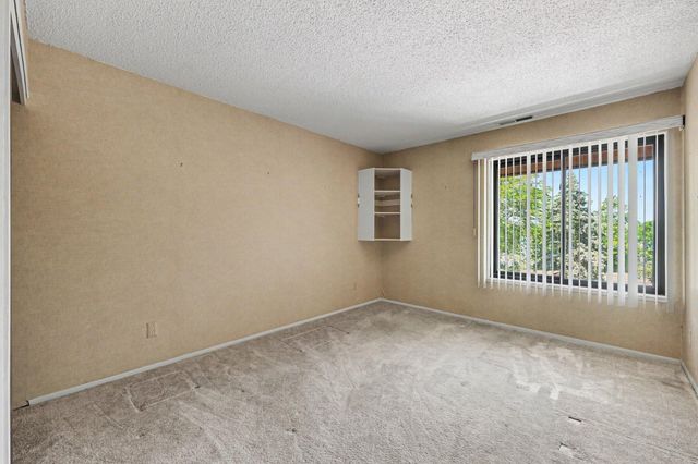 550 Cliffs Drive 301 C, Ypsilanti Twp, MI 48198