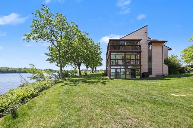 550 Cliffs Drive 301 C, Ypsilanti Twp, MI 48198