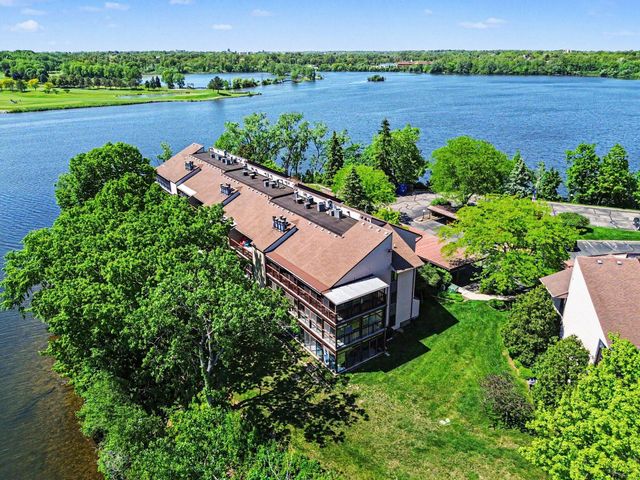 550 Cliffs Drive 301 C, Ypsilanti Twp, MI 48198