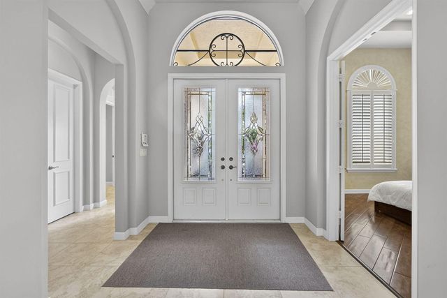 142 Viera Drive, Palm Beach Gardens, FL 33418