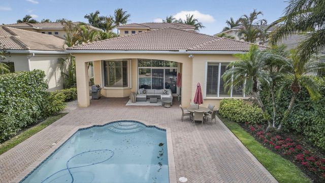 142 Viera Drive, Palm Beach Gardens, FL 33418