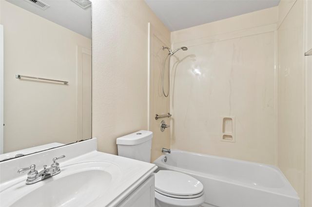 1846 Sherwood Forest Circle, League City, TX 77573