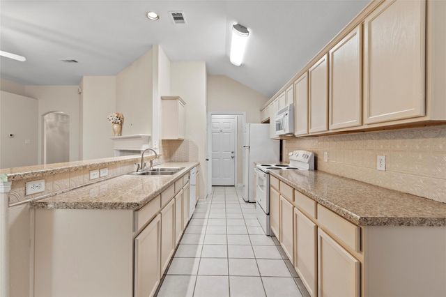 1846 Sherwood Forest Circle, League City, TX 77573