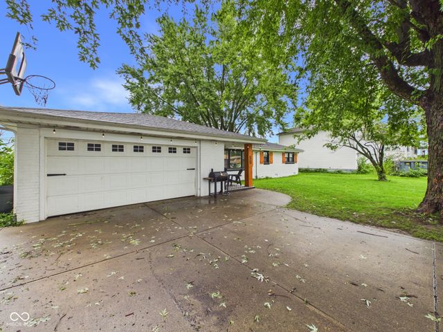 1710 Bittersweet Drive, Anderson, IN 46011