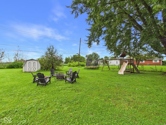 1710 Bittersweet Drive, Anderson, IN 46011