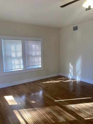 2710 Whitis Ave A, Austin, TX 78705