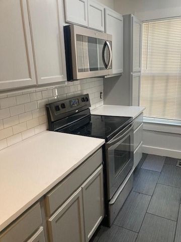 2710 Whitis Ave A, Austin, TX 78705