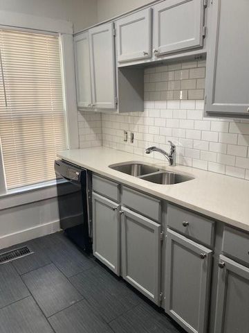 2710 Whitis Ave A, Austin, TX 78705
