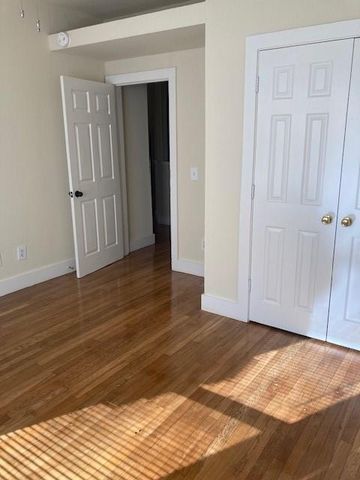 2710 Whitis Ave A, Austin, TX 78705