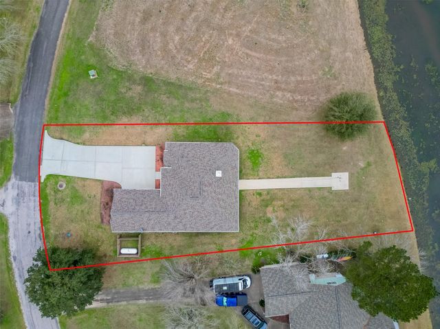 11 Bluebonnet, Trinity, TX 75862