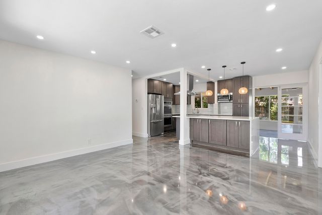 2160 NE 53rd Street, Fort Lauderdale, FL 33308