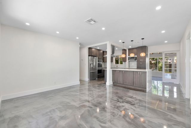 2160 NE 53rd Street, Fort Lauderdale, FL 33308