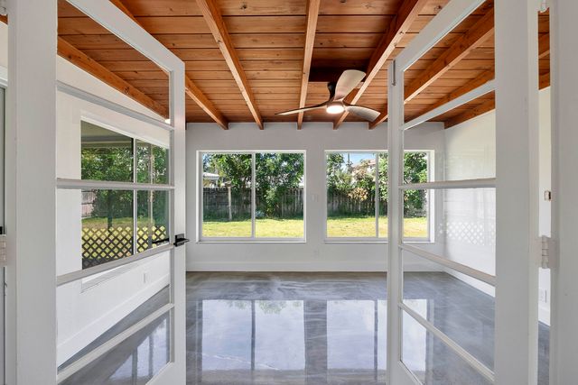 2160 NE 53rd Street, Fort Lauderdale, FL 33308