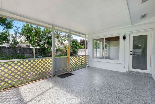 2160 NE 53rd Street, Fort Lauderdale, FL 33308