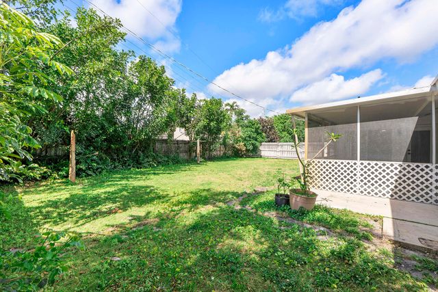 2160 NE 53rd Street, Fort Lauderdale, FL 33308