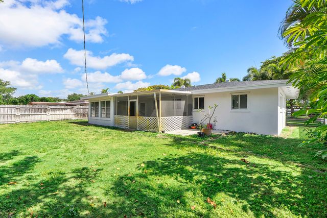 2160 NE 53rd Street, Fort Lauderdale, FL 33308