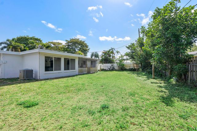 2160 NE 53rd Street, Fort Lauderdale, FL 33308