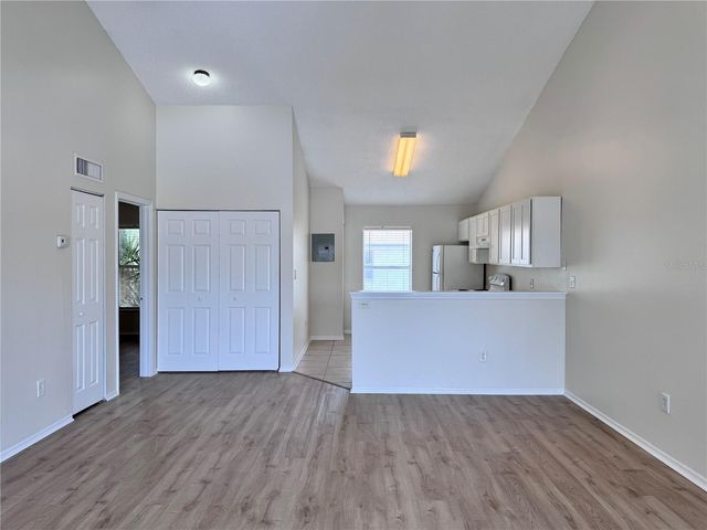 3651 N GOLDENROD ROAD B207, Winter Park, FL 32792