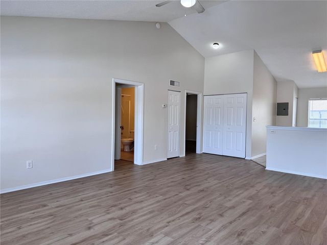 3651 N GOLDENROD ROAD B207, Winter Park, FL 32792