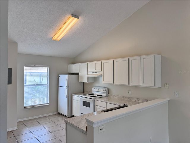 3651 N GOLDENROD ROAD B207, Winter Park, FL 32792