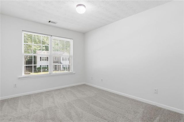 5492 Skylar Creek Lane, Buford, GA 30518