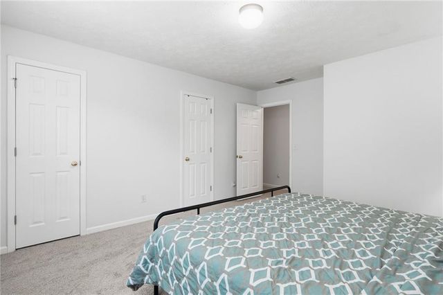 5492 Skylar Creek Lane, Buford, GA 30518