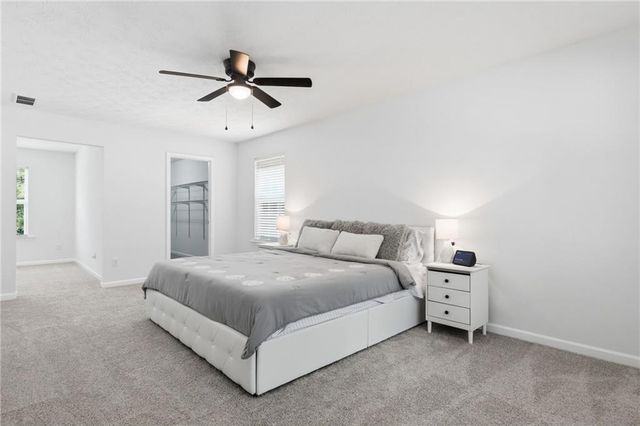 5492 Skylar Creek Lane, Buford, GA 30518