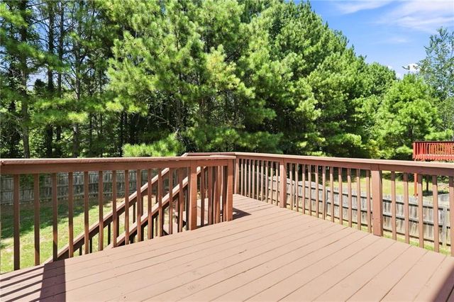 5492 Skylar Creek Lane, Buford, GA 30518