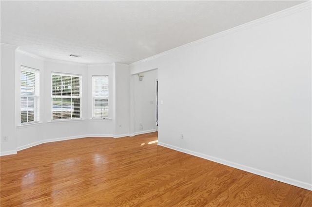 5492 Skylar Creek Lane, Buford, GA 30518
