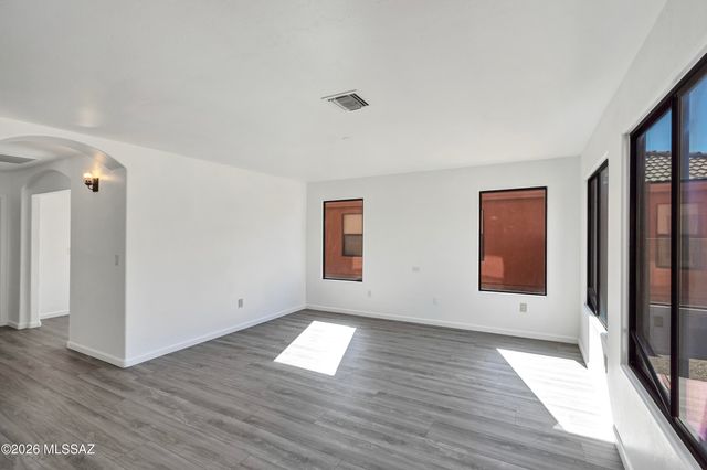 4830 S Vallecano Drive, Tucson, AZ 85746