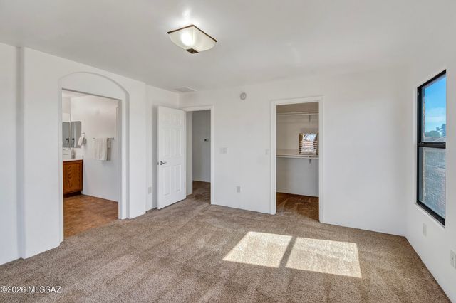 4830 S Vallecano Drive, Tucson, AZ 85746