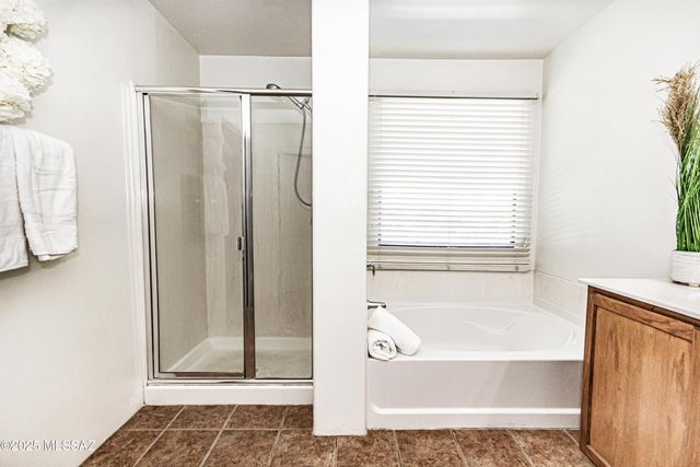 4830 S Vallecano Drive, Tucson, AZ 85746