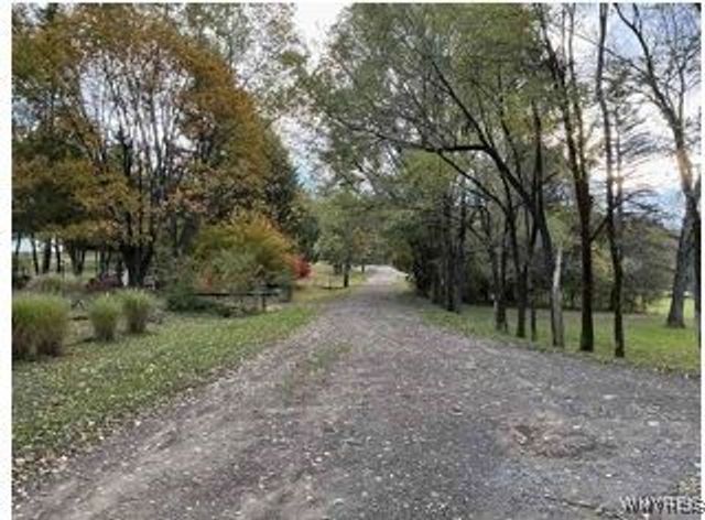 1108 Macduffie Drive, Hinsdale, NY 14743