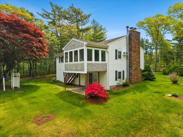 391 Scenic Hwy, Bourne, MA 02532