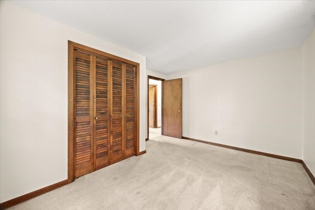391 Scenic Hwy, Bourne, MA 02532