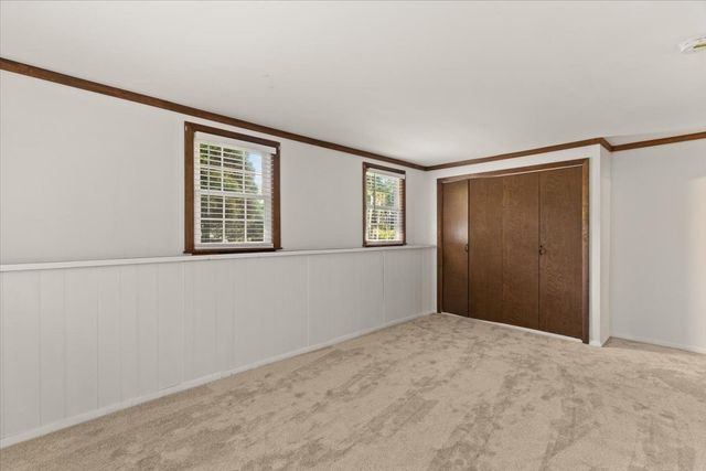 391 Scenic Hwy, Bourne, MA 02532