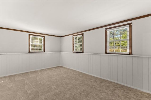 391 Scenic Hwy, Bourne, MA 02532