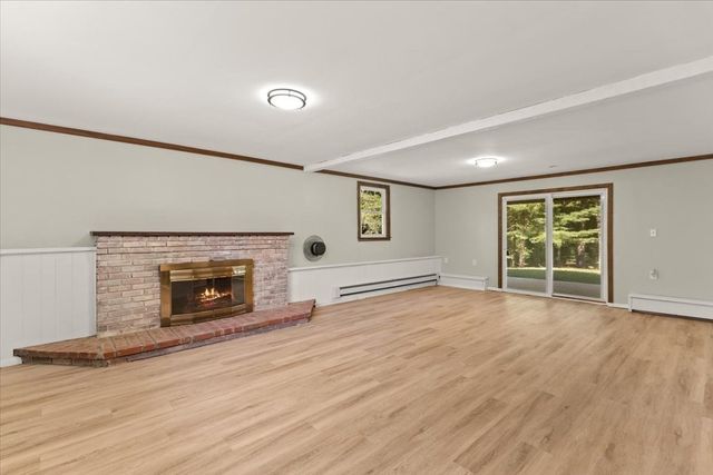 391 Scenic Hwy, Bourne, MA 02532