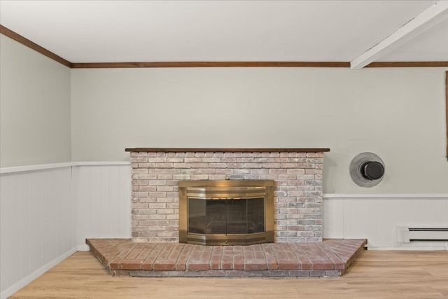 391 Scenic Hwy, Bourne, MA 02532