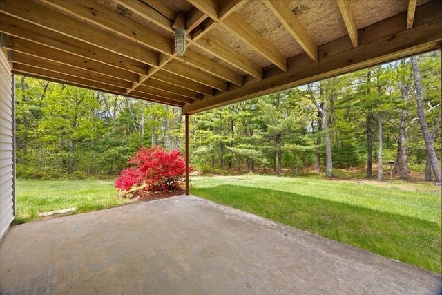391 Scenic Hwy, Bourne, MA 02532