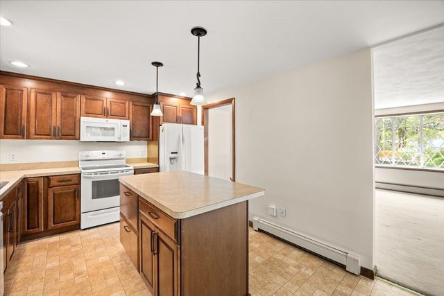 391 Scenic Hwy, Bourne, MA 02532
