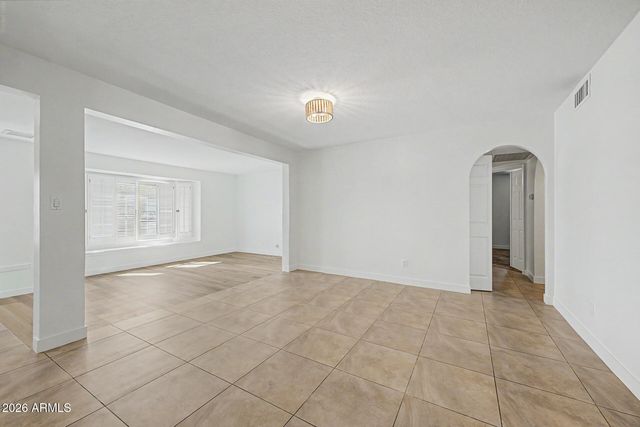 2635 S BROOKS Circle, Mesa, AZ 85202