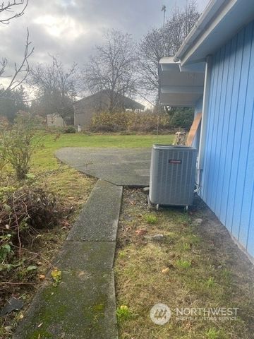 2604 31st Avenue SW, Puyallup, WA 98373