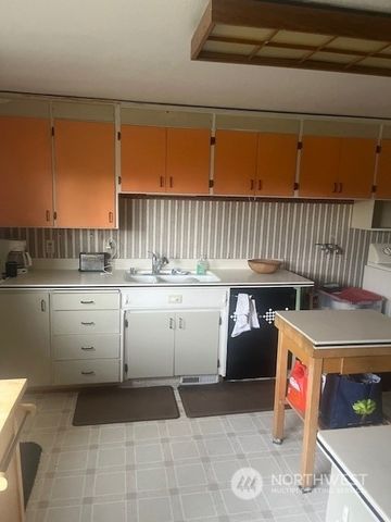 2604 31st Avenue SW, Puyallup, WA 98373