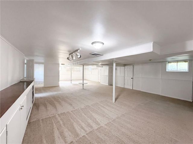 10405 E 80th Street, Kansas City, MO 64138