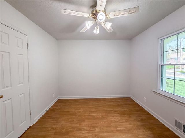 10405 E 80th Street, Kansas City, MO 64138