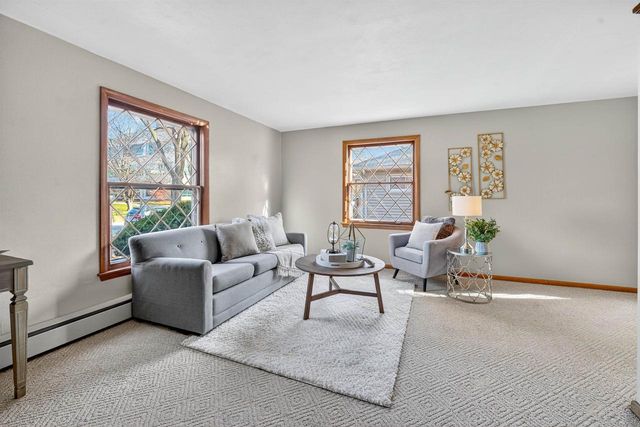 813 E GRANT STREET, Appleton, WI 54911