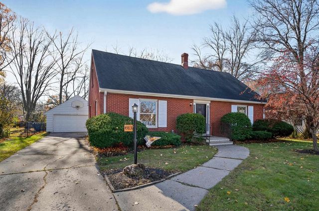 813 E GRANT STREET, Appleton, WI 54911