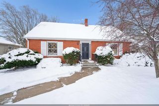 813 E GRANT STREET, Appleton, WI 54911