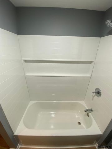 205 S 11th Street S, Norfolk, NE 68701